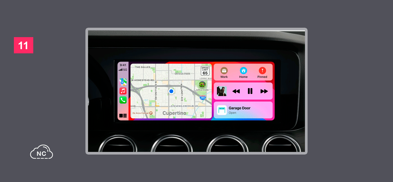 CarPlay mejora la experiencia de los usuarios en autos Interfae de CarPlay en un auto