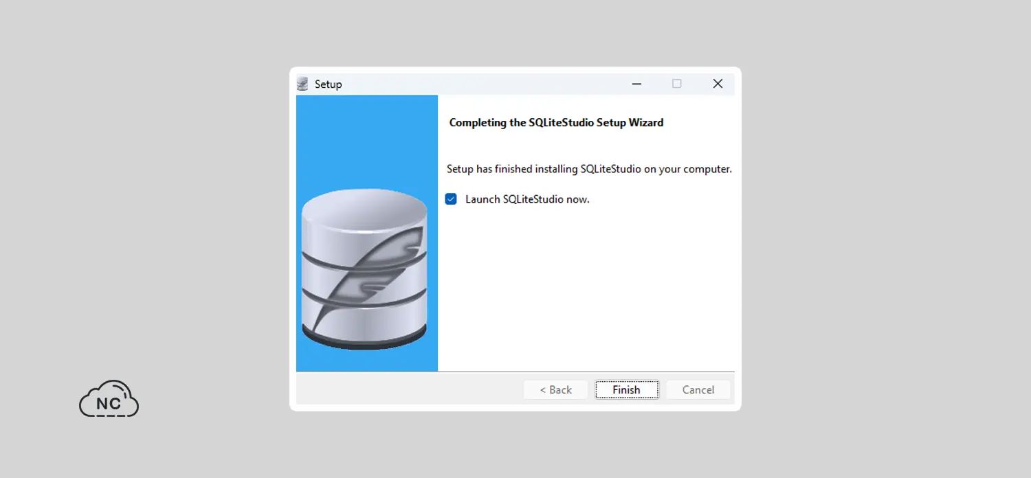 La instalación es rápida SQLite Studio instalado correctamente